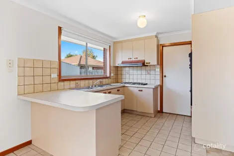Property photo of 3 Corella Place Werribee VIC 3030