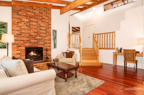 Property photo of 10 Dingley Lane Mount Dandenong VIC 3767