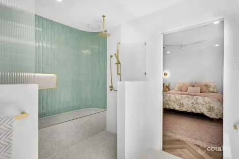 Property photo of 61 Nobby Parade Miami QLD 4220