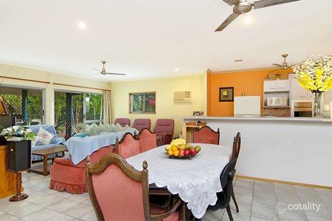 Property photo of 11 Grimes Close Kanimbla QLD 4870