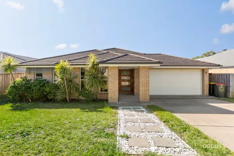 16 Duskdarter St, Chisholm, NSW 2322
