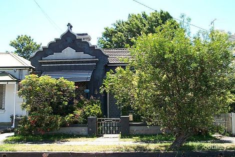 12 Eddy St, Hamilton, NSW 2303