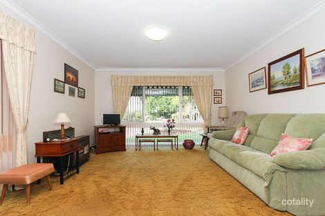 Property photo of 10 Dixon Place Kardinya WA 6163