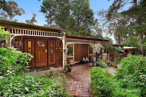 Property photo of 22 Pine Road Mooroolbark VIC 3138