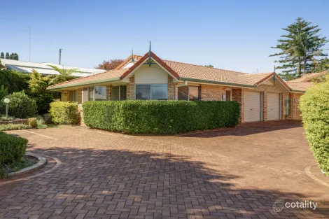 9/6 Ocean St, Rangeville, QLD 4350