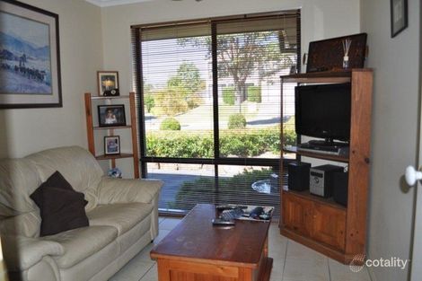 Property photo of 7 Gumleaf Drive Molendinar QLD 4214