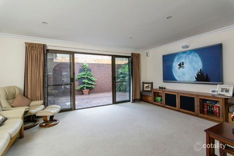 Property photo of 8 Brookside Road Springfield SA 5062