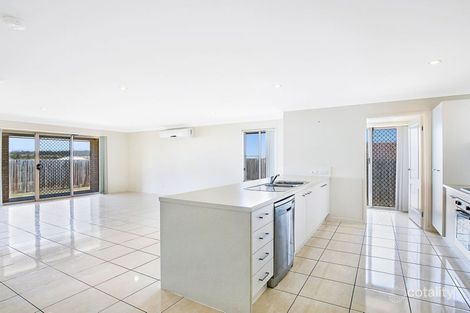 Property photo of 26 Kurrawa Crescent Glenvale QLD 4350