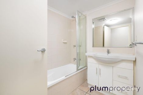 Property photo of 2/9 Railway Avenue Indooroopilly QLD 4068