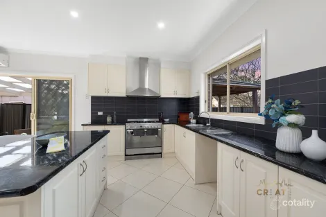 Property photo of 3/10 Howden Crescent Braybrook VIC 3019