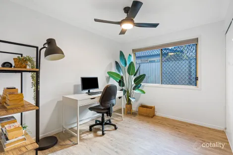 Property photo of 8 Ngungun Close Loganholme QLD 4129
