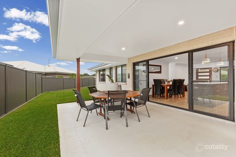 Property photo of 4 Hampton Court Southside QLD 4570