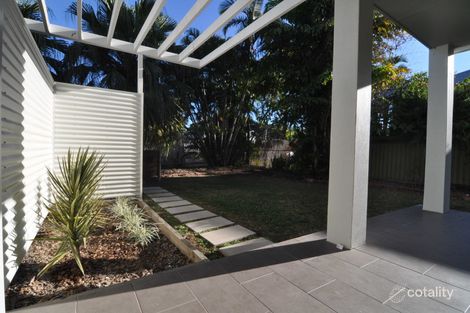 2/22 Sturges St, Hermit Park, QLD 4812