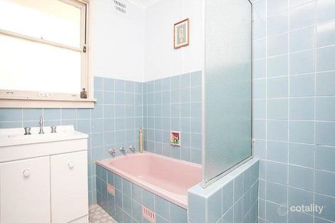 Property photo of 396 Northcliffe Drive Lake Heights NSW 2502