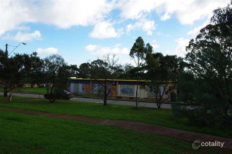 35-37 Robert Ct, Para Hills, SA 5096