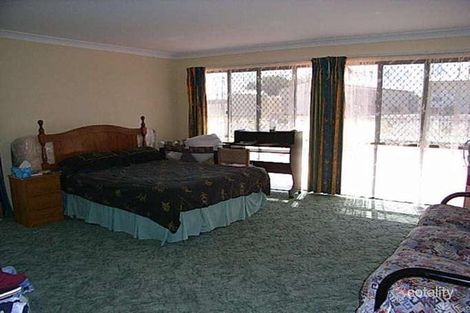 Property photo of 70 Bramble Crescent Deception Bay QLD 4508