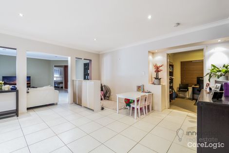 Property photo of 18 Saffron Place Seventeen Mile Rocks QLD 4073