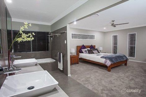 Property photo of 4 Parkedge Avenue Richmond QLD 4740