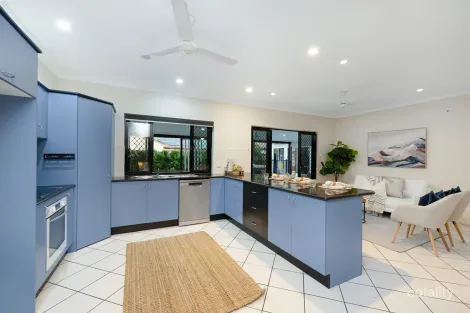Property photo of 1 Saint Helens Drive Mount Louisa QLD 4814
