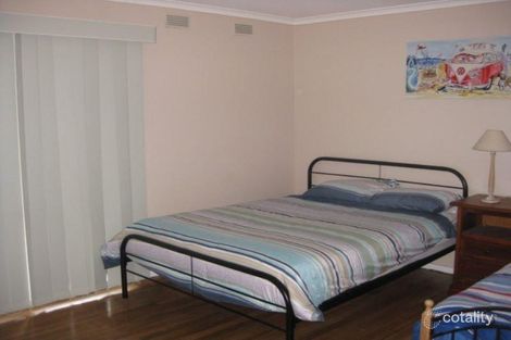 Property photo of 28 Hakea Avenue Capel Sound VIC 3940