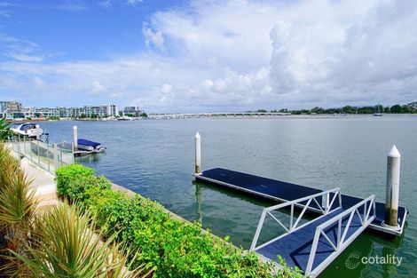 Property photo of 40 Brittanic Crescent Paradise Point QLD 4216