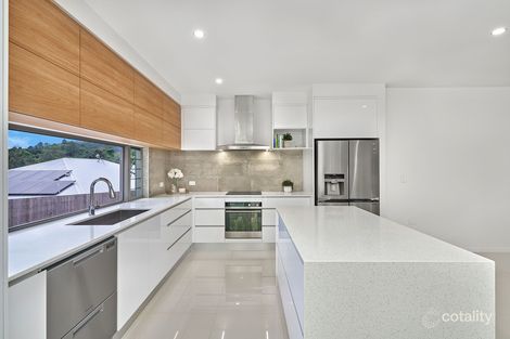 Property photo of 7 Macaranga Road Bentley Park QLD 4869