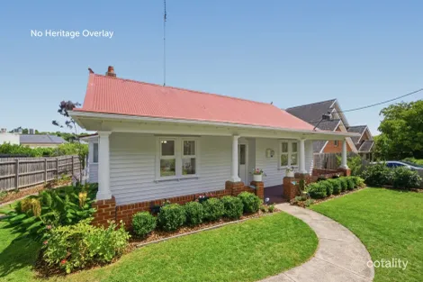 Property photo of 8 Georgina Parade Camberwell VIC 3124