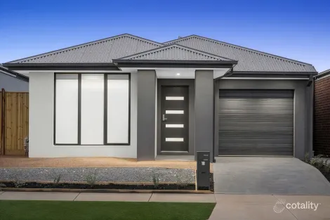18 Climbing Dr, Wyndham Vale, VIC 3024