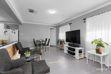 Property photo of 37 Boronia Place Junee NSW 2663