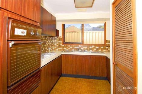 Property photo of 3 Sherbrooke Crescent Taylors Lakes VIC 3038