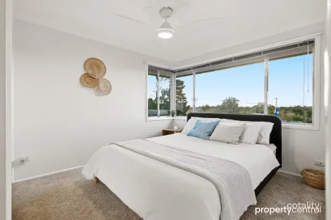 Property photo of 63 Parklands Avenue Leonay NSW 2750