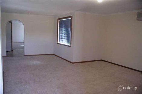 Property photo of 10 Jasper Drive Burton SA 5110