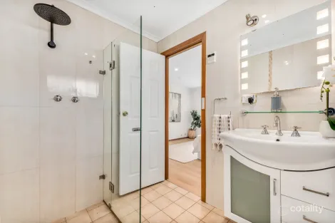 Property photo of 53 Delta Crescent Aberfoyle Park SA 5159