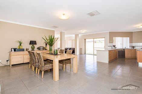 Property photo of 13 Lomatia Ramble Halls Head WA 6210