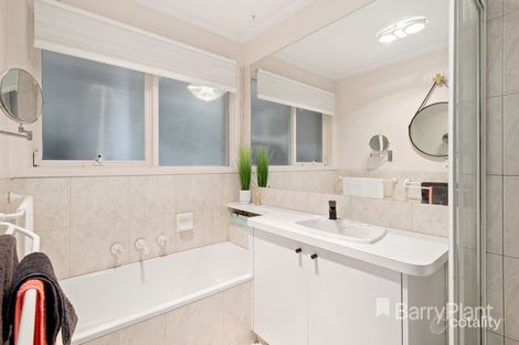 Property photo of 1/124 Dalton Street Eltham VIC 3095