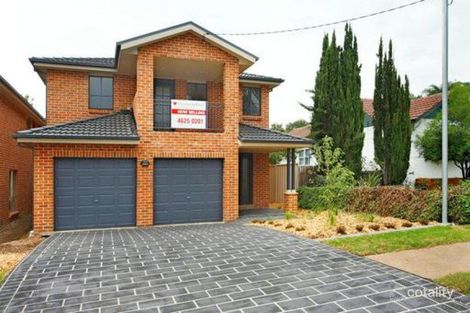 96b Lindesay St, Campbelltown, NSW 2560