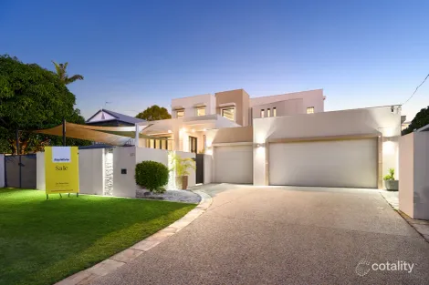 Property photo of 121 Sheehan Avenue Hope Island QLD 4212