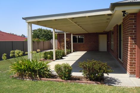 11 Ambrose Cres, West Wodonga, VIC 3690