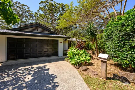 Property photo of 23 Flinders Way Ocean Shores NSW 2483