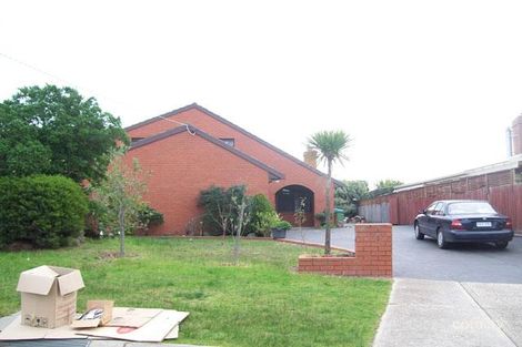5 Patricia Ct, Hampton Park, VIC 3976