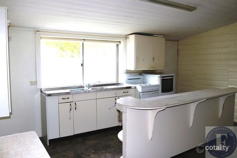 Property photo of 3 Murringo Street Young NSW 2594