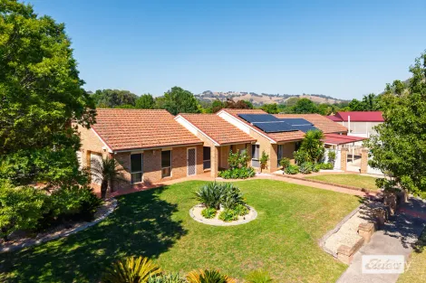 30 Dalton Ave, West Wodonga, VIC 3690