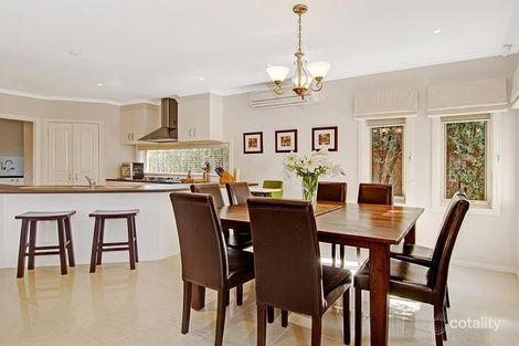 Property photo of 2 Cullen Terrace Caroline Springs VIC 3023