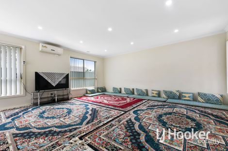 Property photo of 3/12 Prunus Grove Doveton VIC 3177