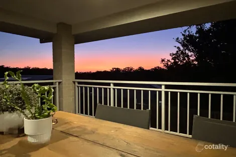 Property photo of 24 Ochre View Port Macquarie NSW 2444