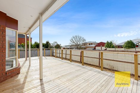 Property photo of 32 Willesden Drive Waurn Ponds VIC 3216