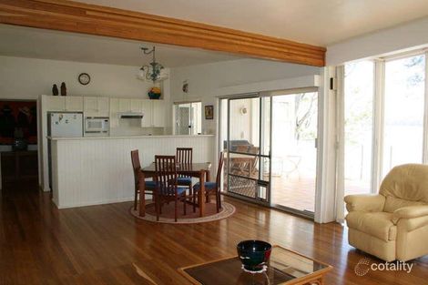 Property photo of 15 Bareki Road Eleebana NSW 2282