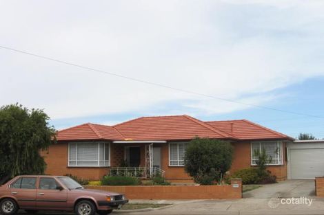 17 Clacton St, St Albans, VIC 3021