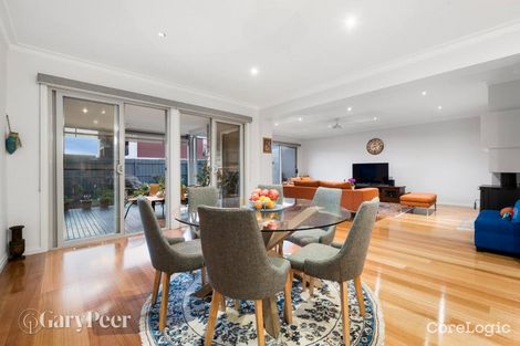 Property photo of 25 Dromana Avenue Bentleigh East VIC 3165