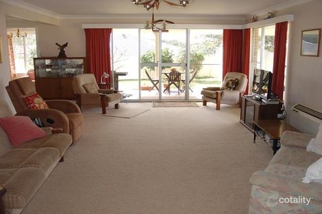 Property photo of 30 Combe Drive Mollymook Beach NSW 2539